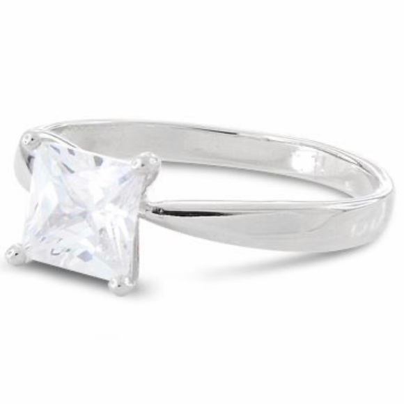 Sterling Silver Solitaire Princess Cut CZ Ring Sz8 - Picture 10 of 11